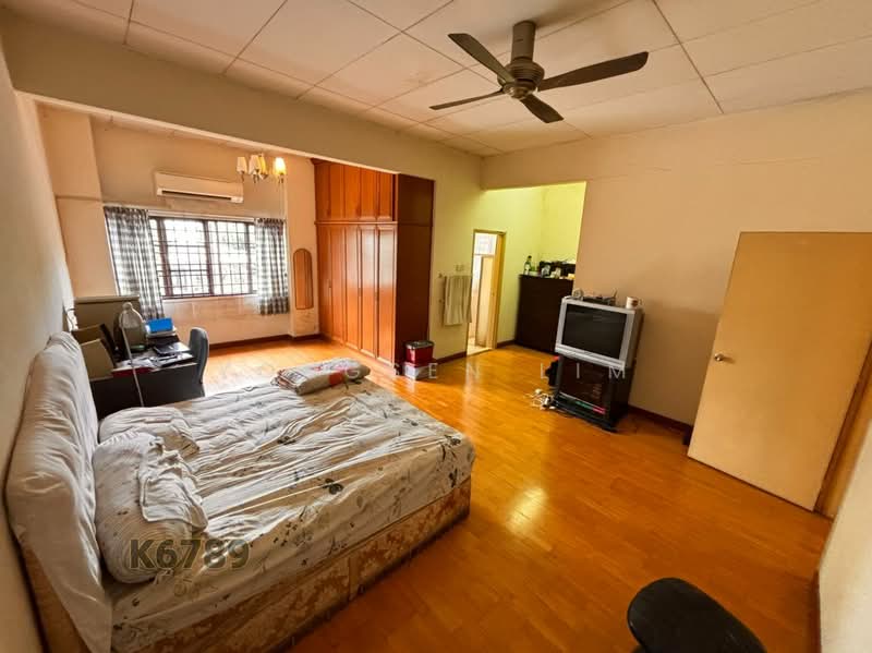 Rumah Teres 2 Tingkat untuk Dijual di Bukit Jelutong (Shah Alam) - Yongsen Lim - Bedroom - PropertyGuru.com.my