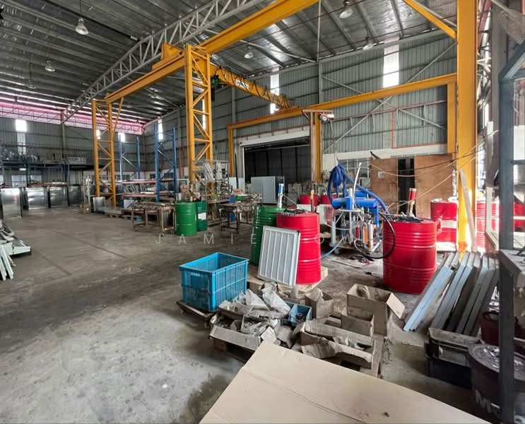 Detached Factory for Sale in Taman Desa Cemerlang (Ulu Tiram) - Jamie Low - Interior - PropertyGuru.com.my