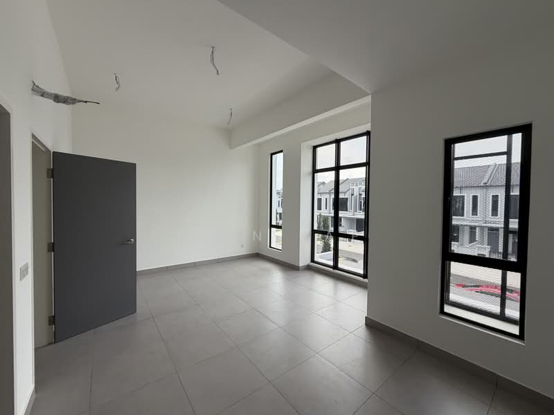 Rumah Teres 2 Tingkat untuk Dijual di Taman Mount Austin (Tebrau) - Iwen Yap - PropertyGuru.com.my