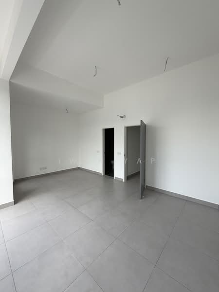 Rumah Teres 2 Tingkat untuk Dijual di Taman Mount Austin (Tebrau) - Iwen Yap - PropertyGuru.com.my