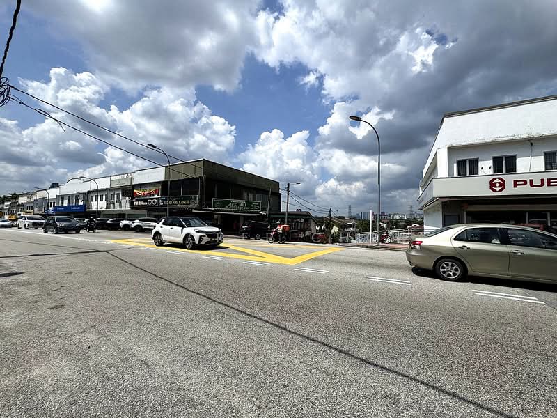 Shop for Sale in Sea Park (Petaling Jaya) - Cooper Chow - Exterior - PropertyGuru.com.my