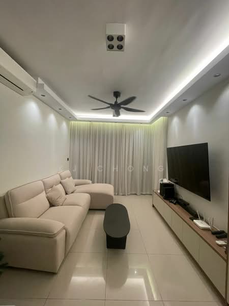 Kondominium untuk Dijual di Kuchai Sentral - KJ Chong - Living Room - PropertyGuru.com.my