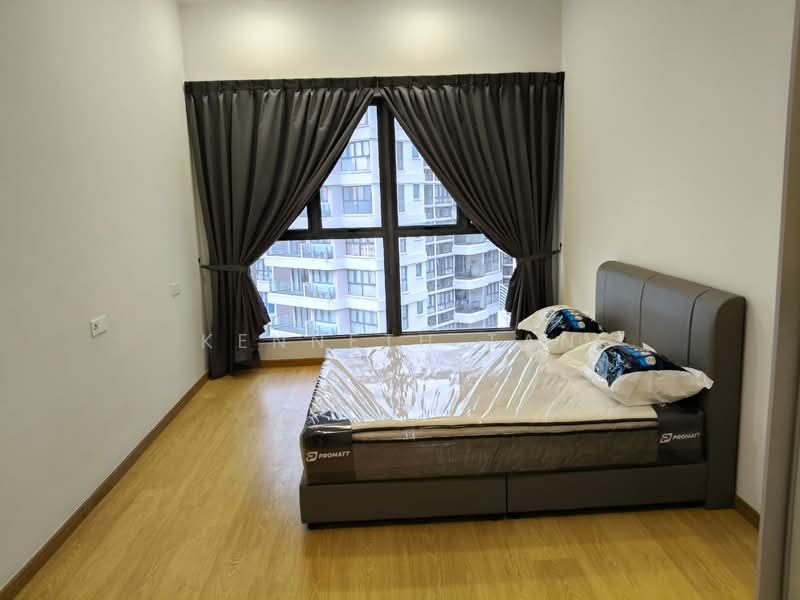 Condominium for Rent at Bay Point @ Country Garden Danga Bay - Kenneth Tan - Bedroom - PropertyGuru.com.my