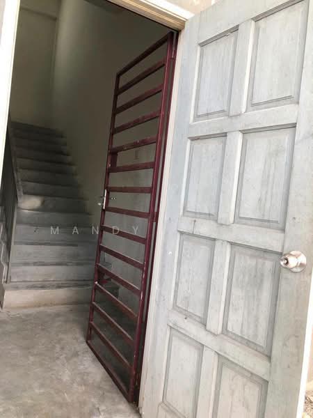 Kilang untuk Dijual di Menglembu (Perak) - Mandy Phang - Entrance - PropertyGuru.com.my