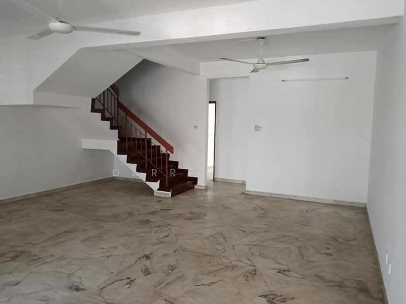 Terraced House for Rent in Bandar Bukit Puchong (Puchong) - Darren Lim - Living Room - PropertyGuru.com.my