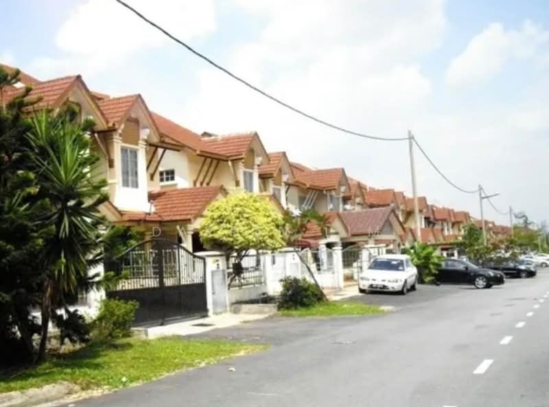 Terraced House for Rent in Bandar Bukit Puchong (Puchong) - Darren Lim - Exterior - PropertyGuru.com.my