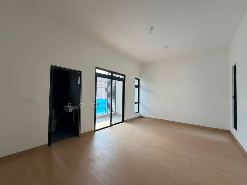 Semi-Detached House for Sale in Bandar Uda Utama (Johor Bahru) - Rocker Lim - PropertyGuru.com.my
