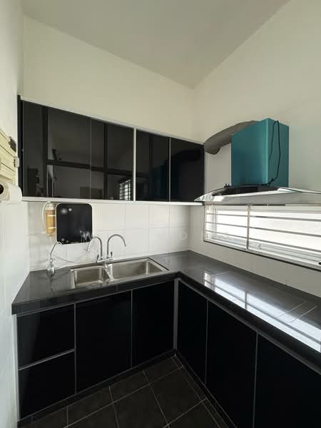 2-storey Terraced House for Sale in Kempas (Johor Bahru) - Wil Mong - Kitchen - PropertyGuru.com.my