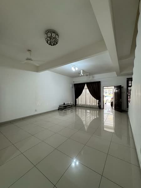 2-storey Terraced House for Sale in Kempas (Johor Bahru) - Wil Mong - Living Room - PropertyGuru.com.my