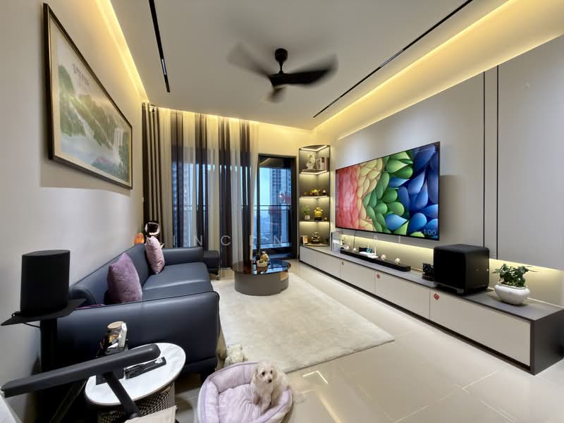 Servis Apartment untuk Dijual di 8th & Stellar - Vincent Tai - Living Room - PropertyGuru.com.my