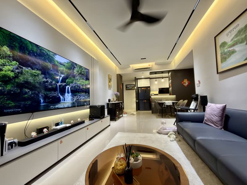 Servis Apartment untuk Dijual di 8th & Stellar - Vincent Tai - Living Room - PropertyGuru.com.my