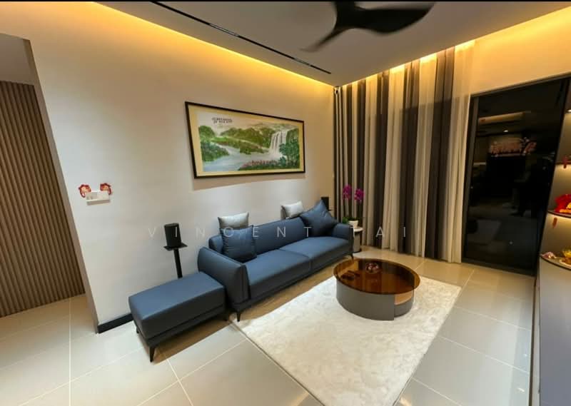 Servis Apartment untuk Dijual di 8th & Stellar - Vincent Tai - Living Room - PropertyGuru.com.my