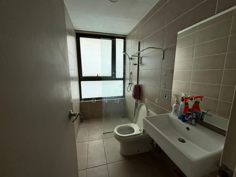 Service Residence for Rent at D'sara Sentral - Kfong Lee - Bathroom - PropertyGuru.com.my