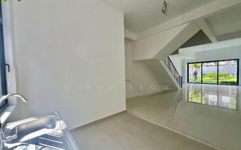 Townhouse for Rent in Seri Kembangan (Selangor) - Ginny Seow - PropertyGuru.com.my