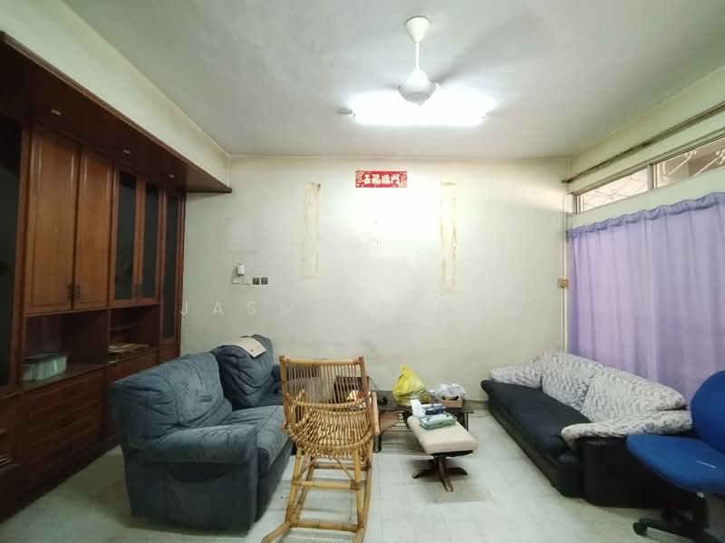Rumah Teres 2 Tingkat untuk Dijual di Kepong Baru (Kepong) - Jasmine Ong - Living Room - PropertyGuru.com.my