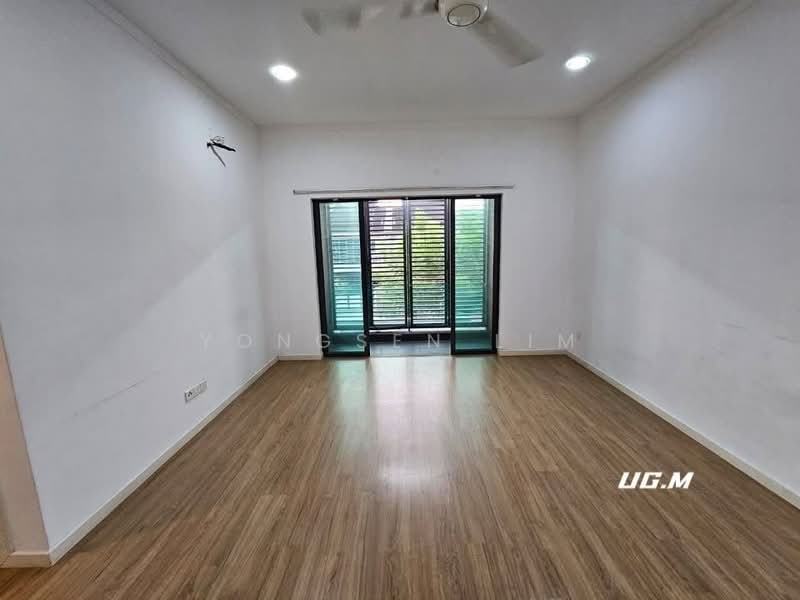 Rumah Teres 2 Tingkat untuk Dijual di Bandar Bukit Raja (Klang) - Yongsen Lim - Living Room - PropertyGuru.com.my