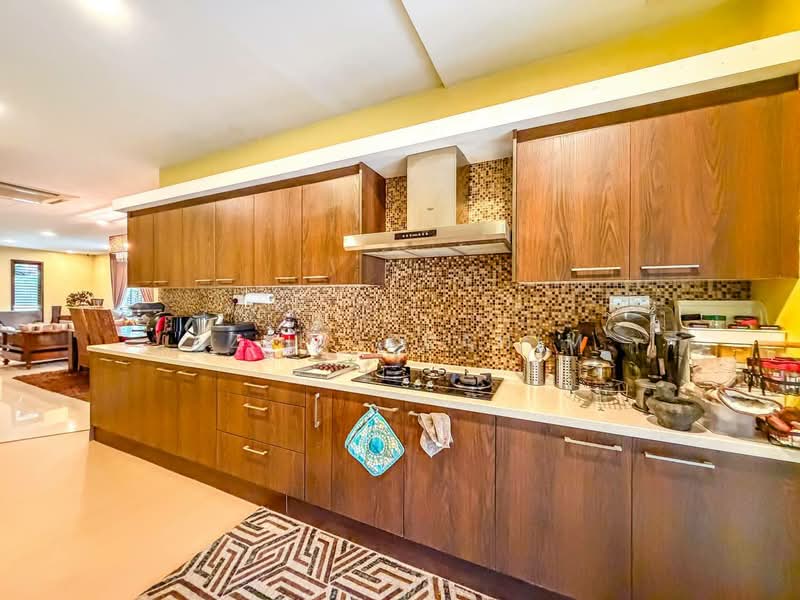 Rumah Banglo untuk Dijual di Bukit Rahman Putra (Sungai Buloh) - Azli Ibrahim - Kitchen - PropertyGuru.com.my