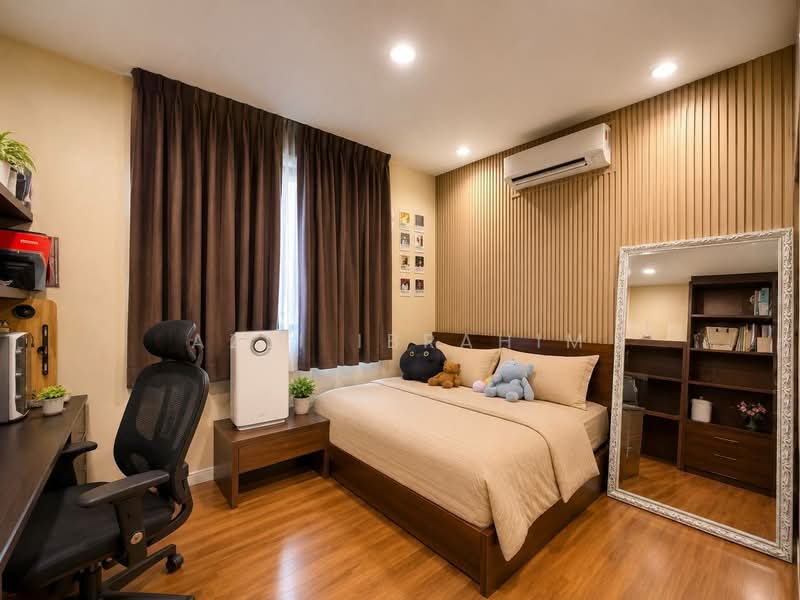 Rumah Banglo untuk Dijual di Bukit Rahman Putra (Sungai Buloh) - Azli Ibrahim - Bedroom - PropertyGuru.com.my