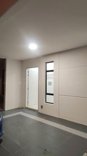 Rumah Teres 2 Tingkat untuk Dijual di Eco Grandeur (Puncak Alam) - Marcus Yeong - Entrance - PropertyGuru.com.my