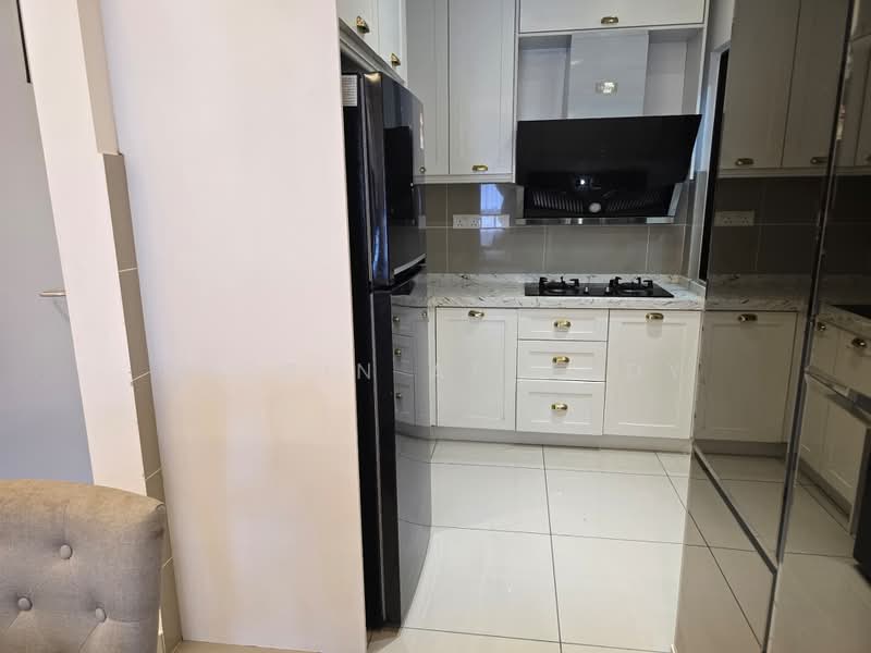 Servis Apartment untuk Disewa di Paramount Utropolis - Nazrin Affendy - Kitchen - PropertyGuru.com.my