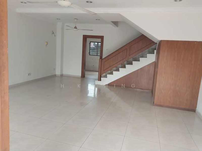 2-storey Terraced House for Sale in Bandar Baru Sungai Buloh (Sungai Buloh) - H.K Ching - Living Room - PropertyGuru.com.my
