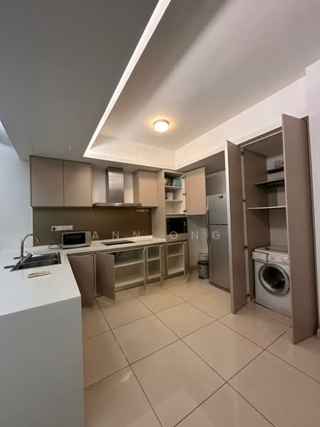Service Residence for Sale at Suasana Bukit Ceylon / Raja Chulan Residences - Ann Ong - Kitchen - PropertyGuru.com.my