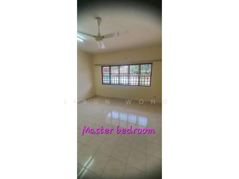 2-storey Terraced House for Rent in Kajang (Selangor) - Lisun Wong - Master Bedroom - PropertyGuru.com.my