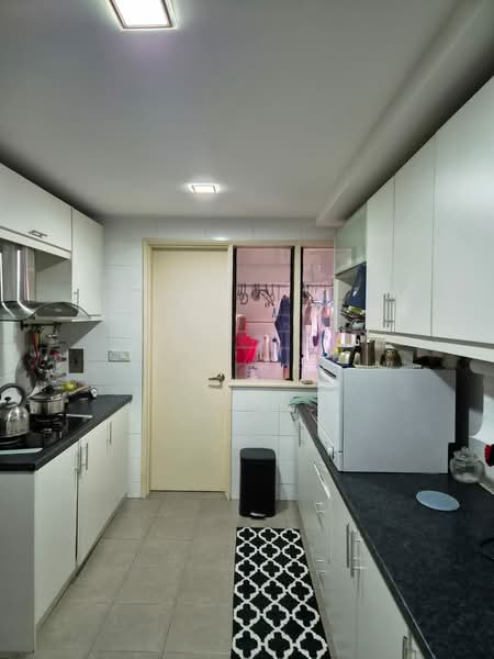 Condominium for Sale at Mont Kiara Pelangi - Sin Yee - Kitchen - PropertyGuru.com.my