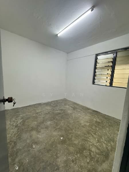 Flat for Sale at Flat Taman Ungku Tun Aminah - SY Tan - Interior - PropertyGuru.com.my