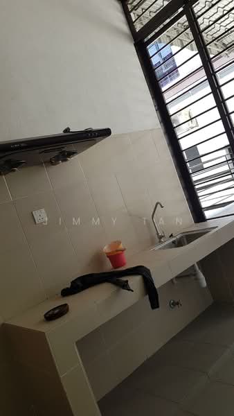 2-storey Terraced House for Rent in Bandar Seri Coalfields (Sungai Buloh) - Jimmy Tan - Kitchen - PropertyGuru.com.my