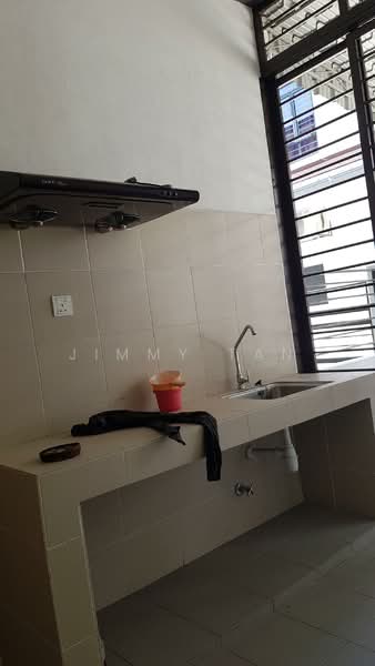 2-storey Terraced House for Rent in Bandar Seri Coalfields (Sungai Buloh) - Jimmy Tan - Kitchen - PropertyGuru.com.my