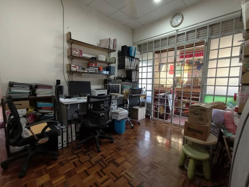 Terraced House for Sale in Alam Damai (Cheras) - Jenson Low - Study - PropertyGuru.com.my