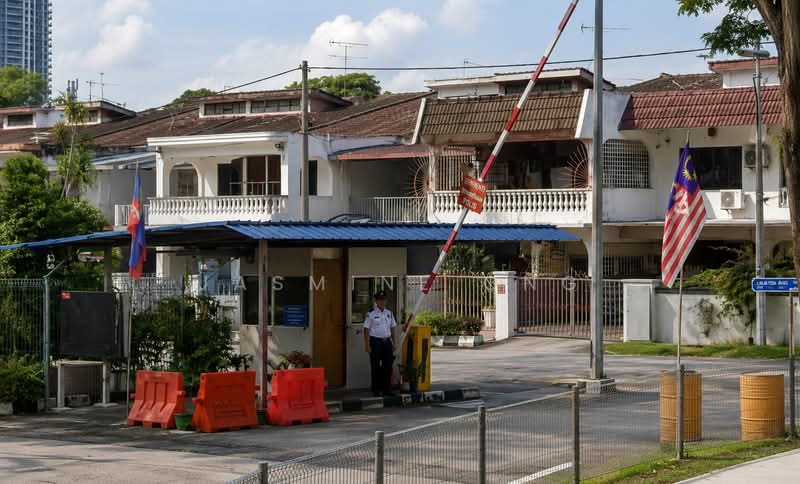 Rumah Teres 2 Tingkat untuk Dijual di Taman Petaling (Kepong) - Jasmine Ong - Exterior - PropertyGuru.com.my