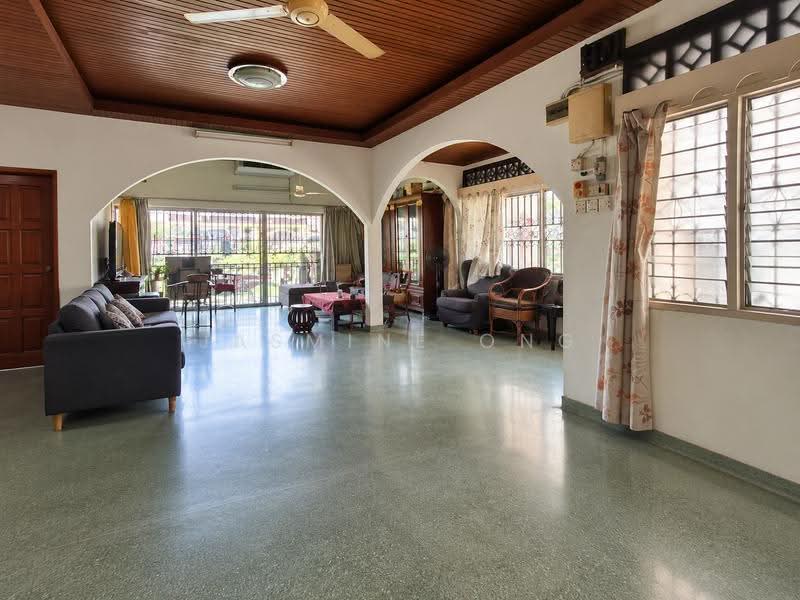Rumah Teres 2-Tingkat untuk Dijual di Taman Petaling (Kepong) - Jasmine Ong - Living Room - PropertyGuru.com.my