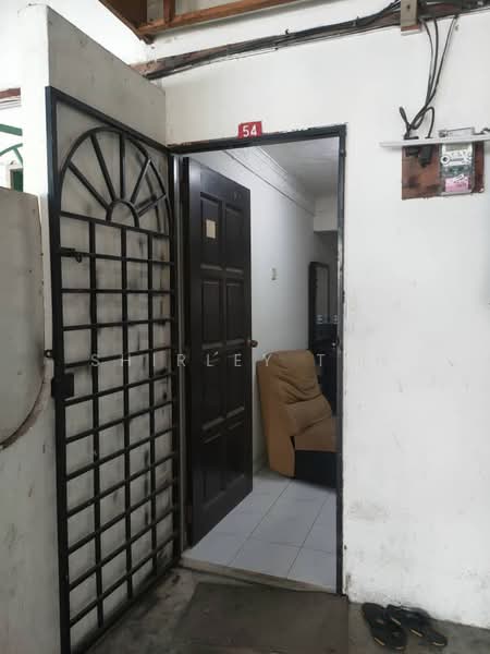Rumah Teres 1.5 Tingkat untuk Dijual di Taman Industri Puchong (Puchong) - Shirley Tan - Entrance - PropertyGuru.com.my