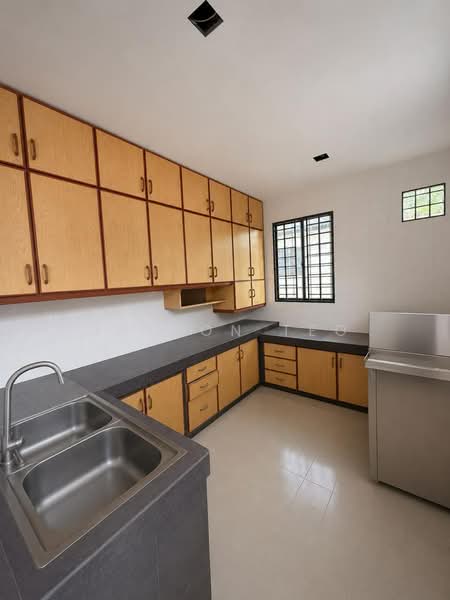 1-storey Terraced House for Rent in Johor Bahru (Johor) - Jayson Teo - Kitchen - PropertyGuru.com.my