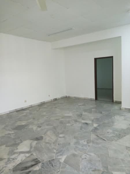 Pangsapuri untuk Dijual di Subang Perdana Goodyear Court 5 - Cindy Ng - Interior - PropertyGuru.com.my