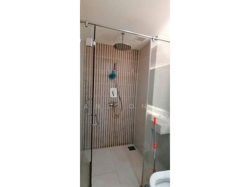 Servis Apartment untuk Dijual di Suasana Bukit Ceylon / Raja Chulan Residences - Ann Ong - Bathroom - PropertyGuru.com.my
