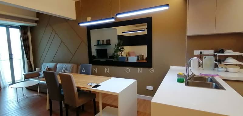 Servis Apartment untuk Dijual di Suasana Bukit Ceylon / Raja Chulan Residences - Ann Ong - Living Room - PropertyGuru.com.my