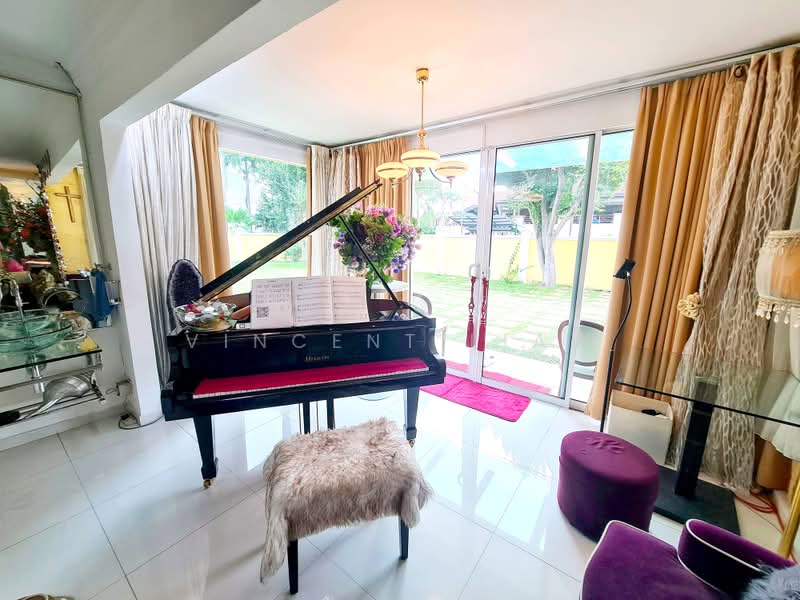 Semi-Detached House for Sale in Pju 3 (Tropicana) - Vincent Liaw - Living Room - PropertyGuru.com.my