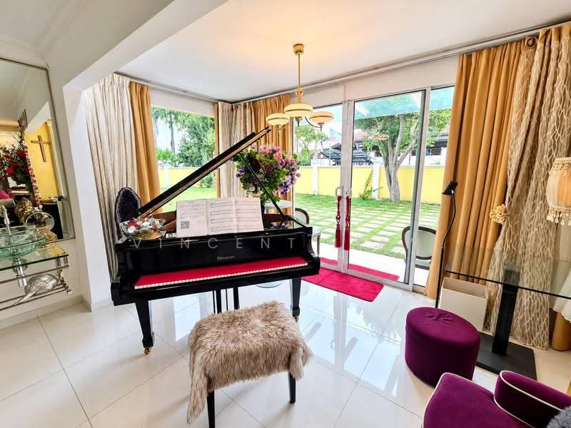 Rumah Berkembar untuk Dijual di Pju 3 (Tropicana) - Vincent Liaw - Living Room - PropertyGuru.com.my