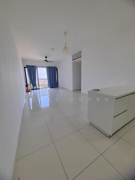 Kondominium untuk Dijual di Vertu Resort - Louis Chuah - Living Room - PropertyGuru.com.my