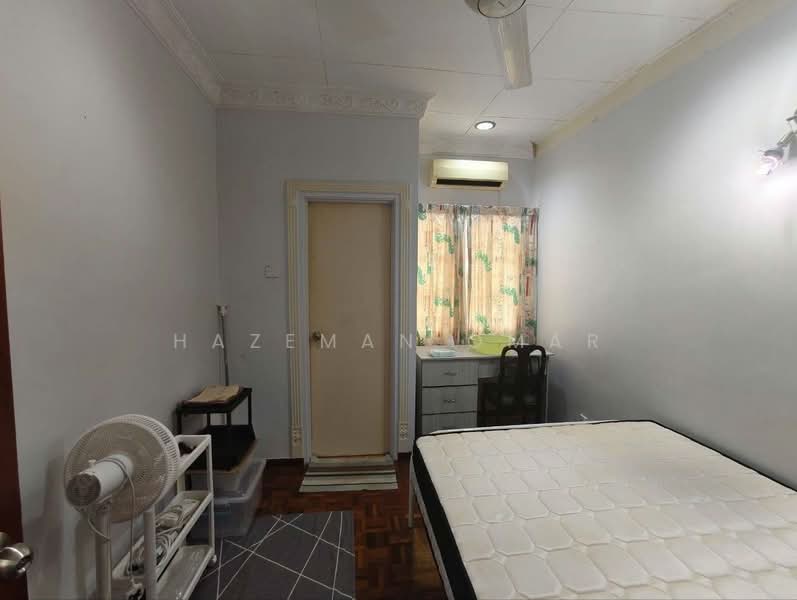 Rumah Teres 2 Tingkat untuk Dijual di Presint 9 (Putrajaya) - Hazeman Omar - Bedroom - PropertyGuru.com.my