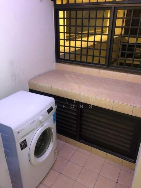Condominium for Sale at Casa Kiara II - Annie Cheong - Kitchen - PropertyGuru.com.my