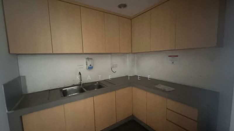 Semi-D Factory for Sale in Tampoi (Johor) - Kate Tee - Kitchen - PropertyGuru.com.my