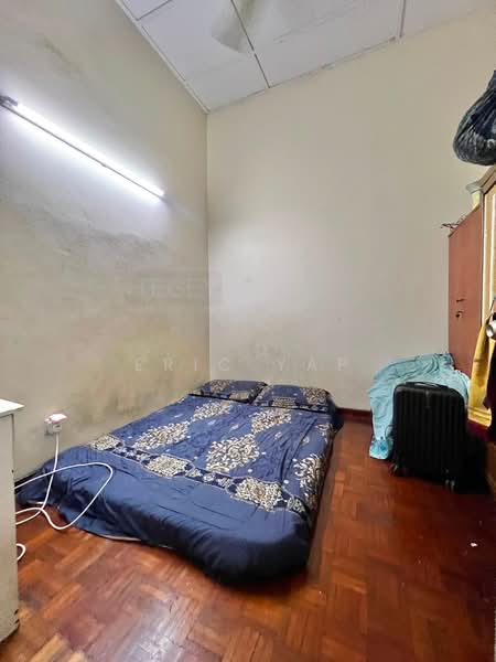 2-storey Terraced House for Sale in Taman Sri Andalas (Klang) - Eric Yap - Bedroom - PropertyGuru.com.my