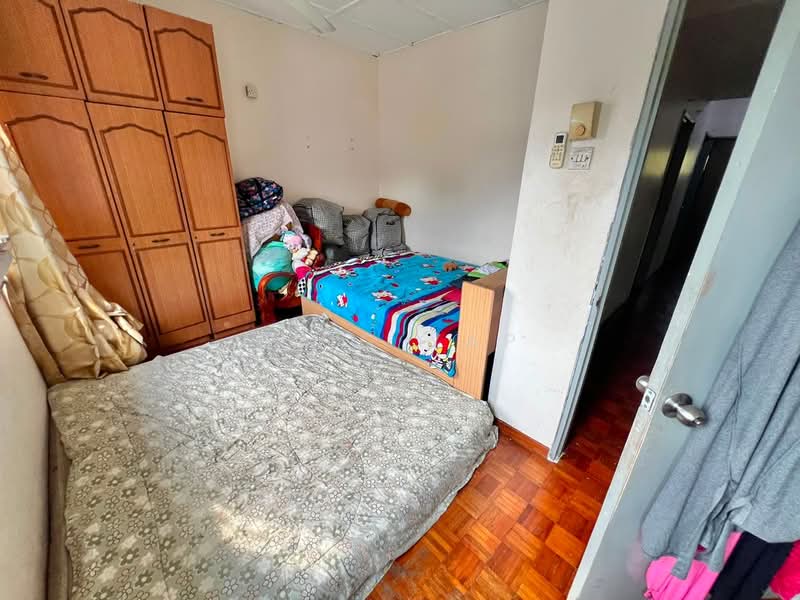 2-storey Terraced House for Sale in Taman Sri Andalas (Klang) - Eric Yap - Bedroom - PropertyGuru.com.my