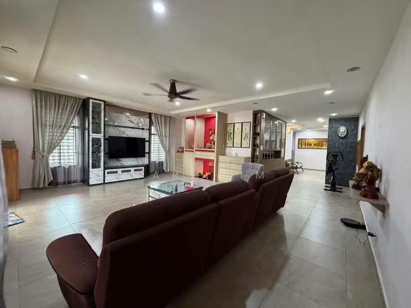 Rumah Teres 1 Tingkat untuk Dijual di Taman Puteri Wangsa (Ulu Tiram) - Karl Lim - Living Room - PropertyGuru.com.my