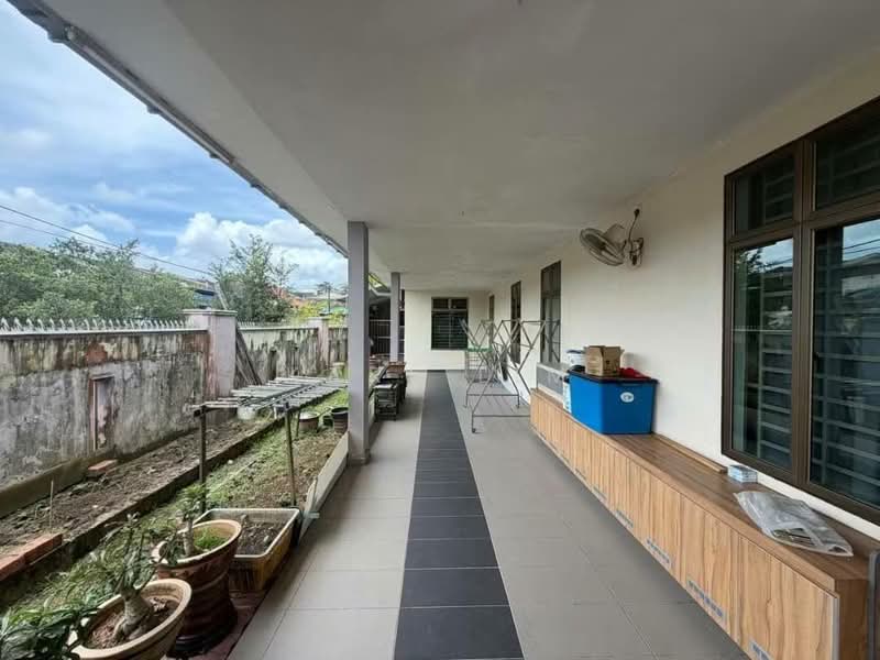 Rumah Teres 1 Tingkat untuk Dijual di Taman Puteri Wangsa (Ulu Tiram) - Karl Lim - Exterior - PropertyGuru.com.my
