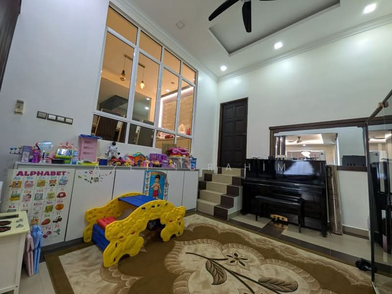 Rumah Berkembar untuk Dijual di Sungai Merab (Dengkil) - Azli Ibrahim - Living Room - PropertyGuru.com.my